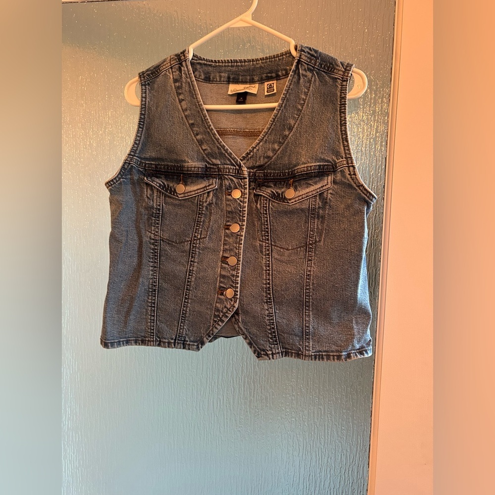 Universal Thread Light Blue Denim Vest (Target)